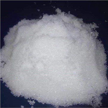 Anhydrous barium chloride powder